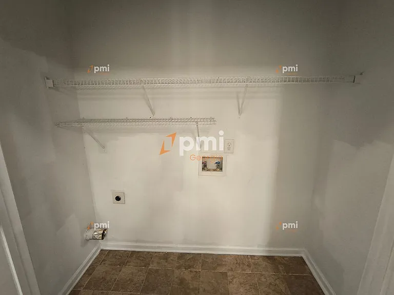 163 Chastain Way — Photo 5