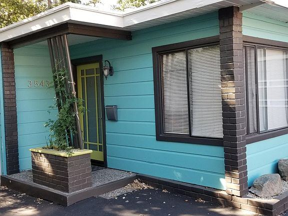 3543 Wilkinson Lane. 1 bedroom 700sq'