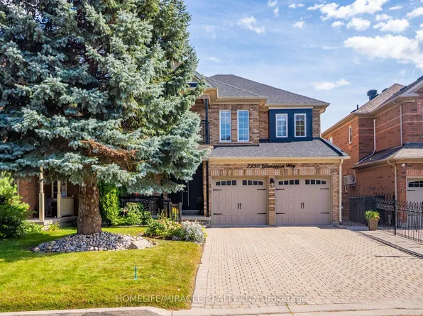 7350 Glamorgan Way, Mississauga, ON L5N 7Z3
