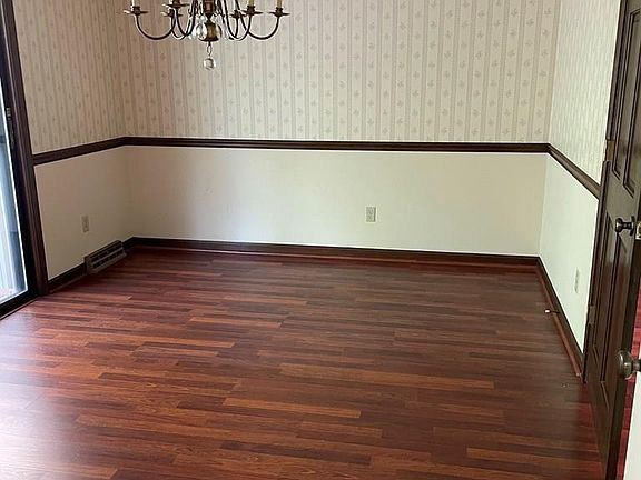 4th image of 120 Homestead Trl