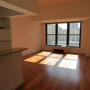 100 New Roc City Place #410, New Rochelle, NY, 10801