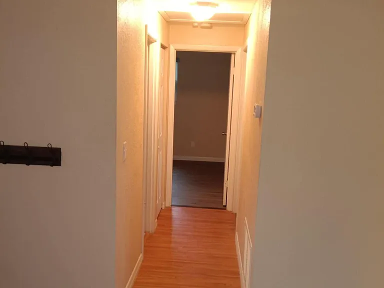 4404 Hagen Ave — Photo 25