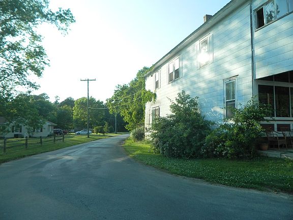 2nd image of 43 Craddock Neck Rd