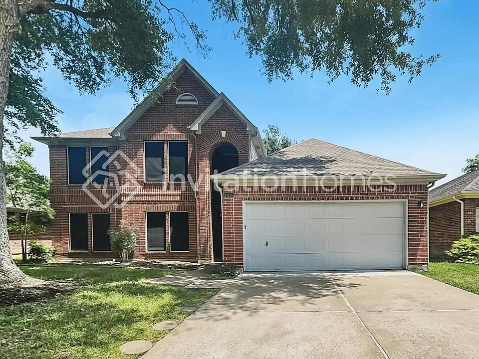 1011 Wentworth Dr