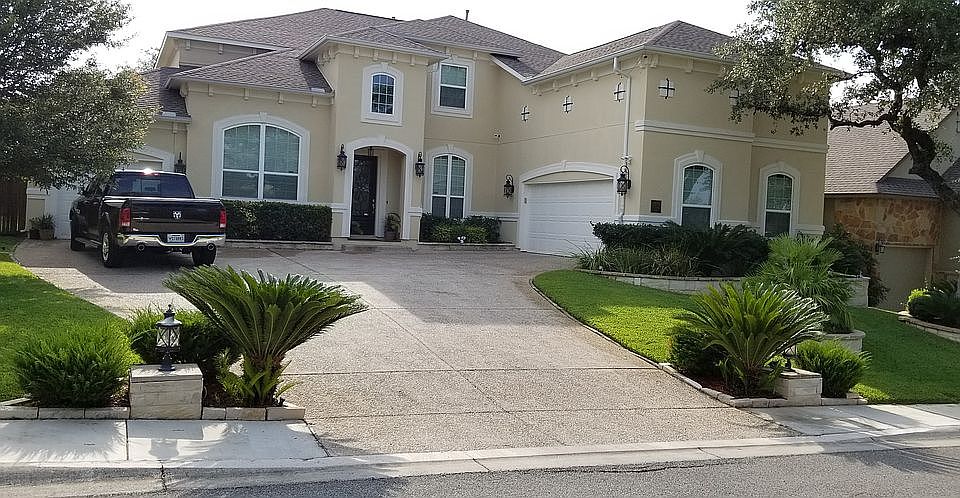 1st image of 2910 Grassnook Ct