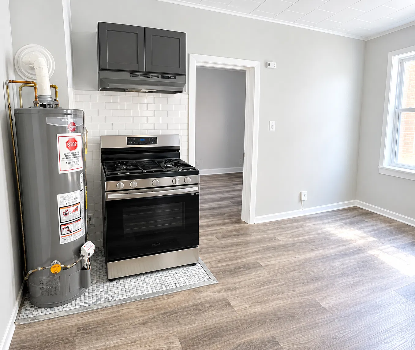 2 bed, $1,854 — Photo 3