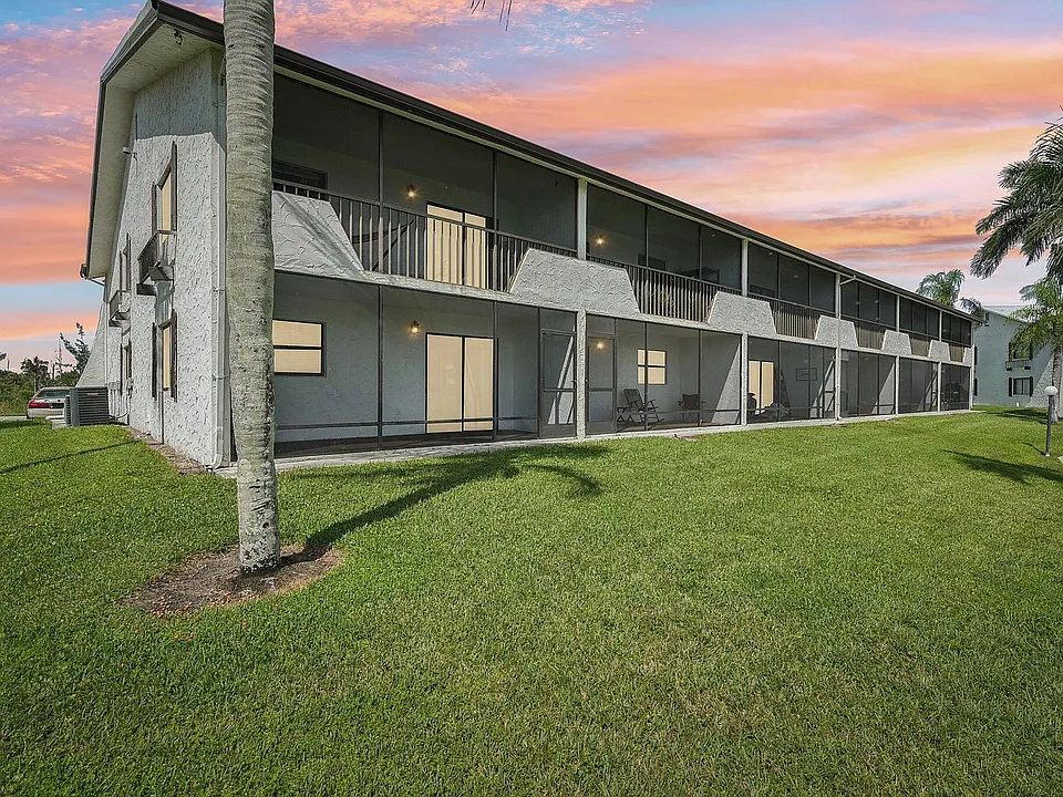 Coral Waters Apartments