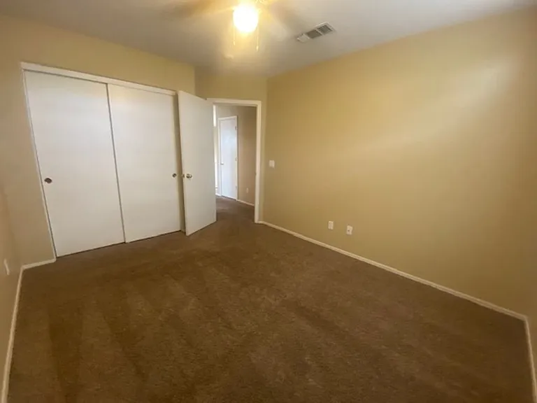 10050 E Carmel Ave — Photo 30
