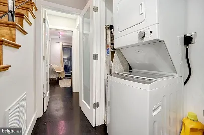 1538 Swann St NW #1 — Photo 10