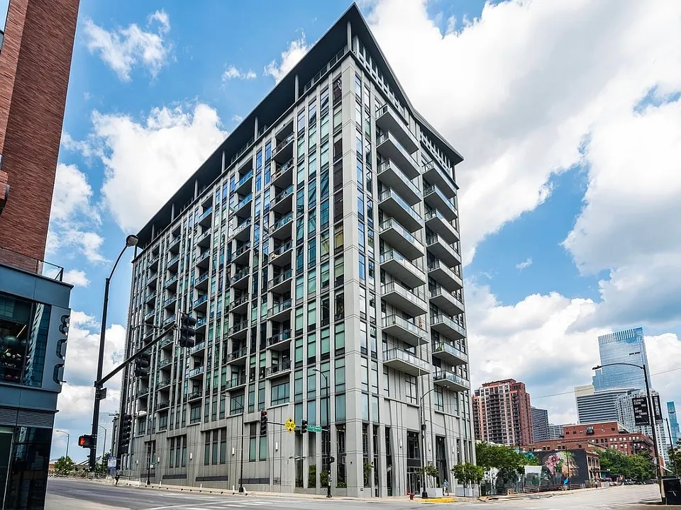 740 W Fulton St #514