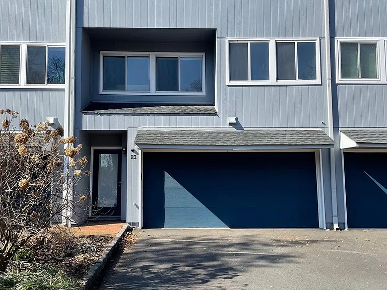 23 Richard Ct — Photo 1