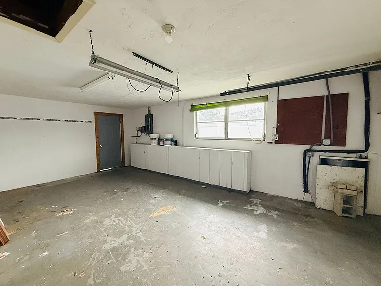 7910 Lilac Dr — Photo 29