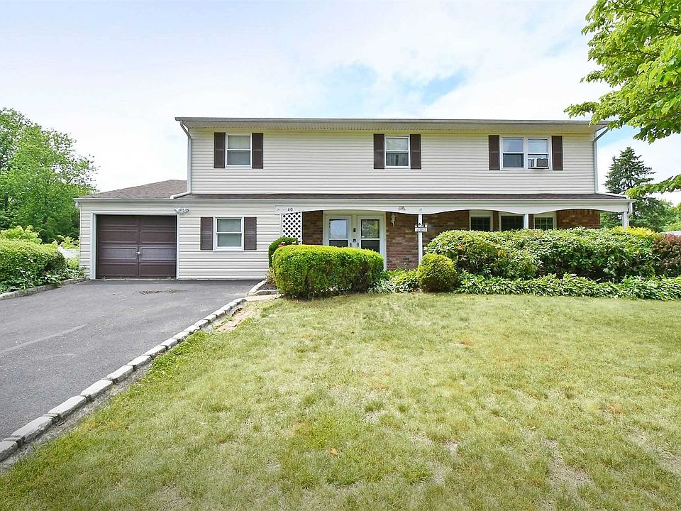 1st image of 40 Nadine Ln