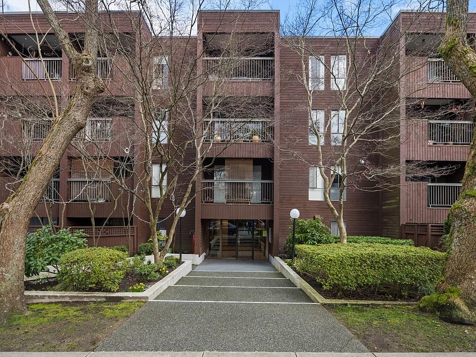 1st image of 2920 Ash St #206