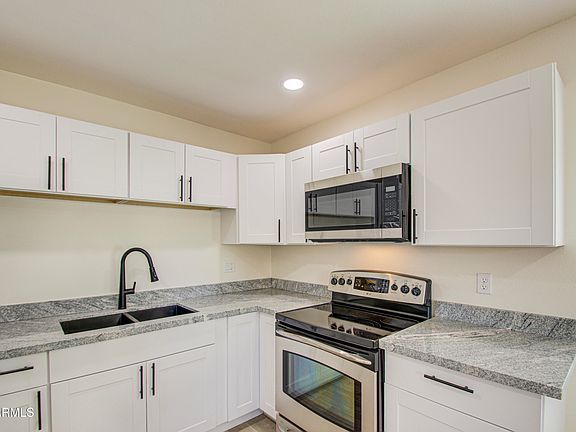 3rd image of 1836 N 46th Dr Drive
