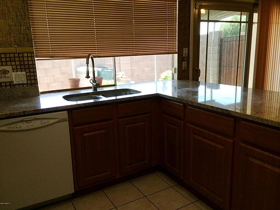 4th image of 16001 N 22nd St