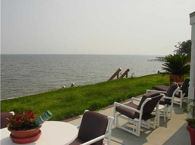 Bayfront living!