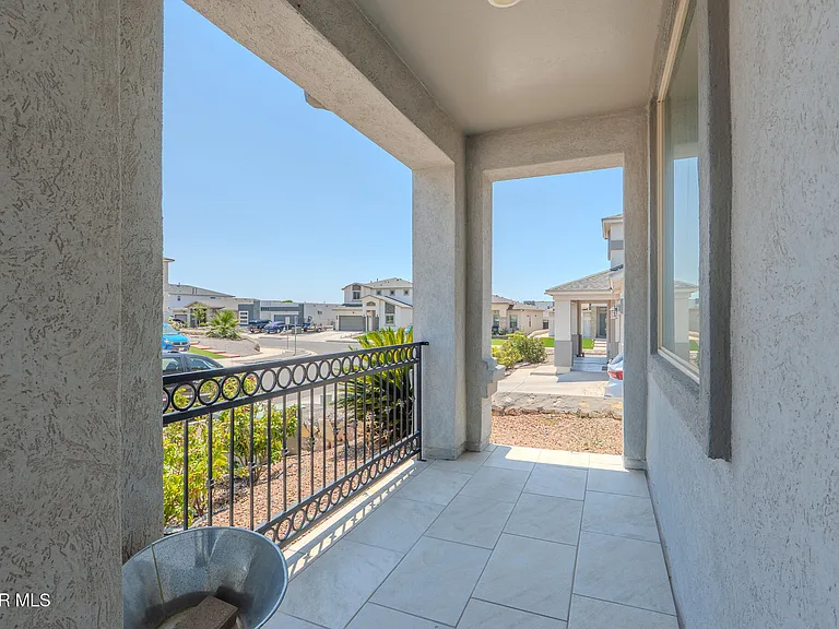 305 Del Palmar Ct — Photo 9