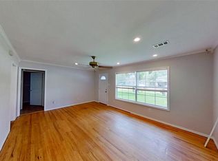 2110 Kingsdale Dr, Deer Park, TX 77536