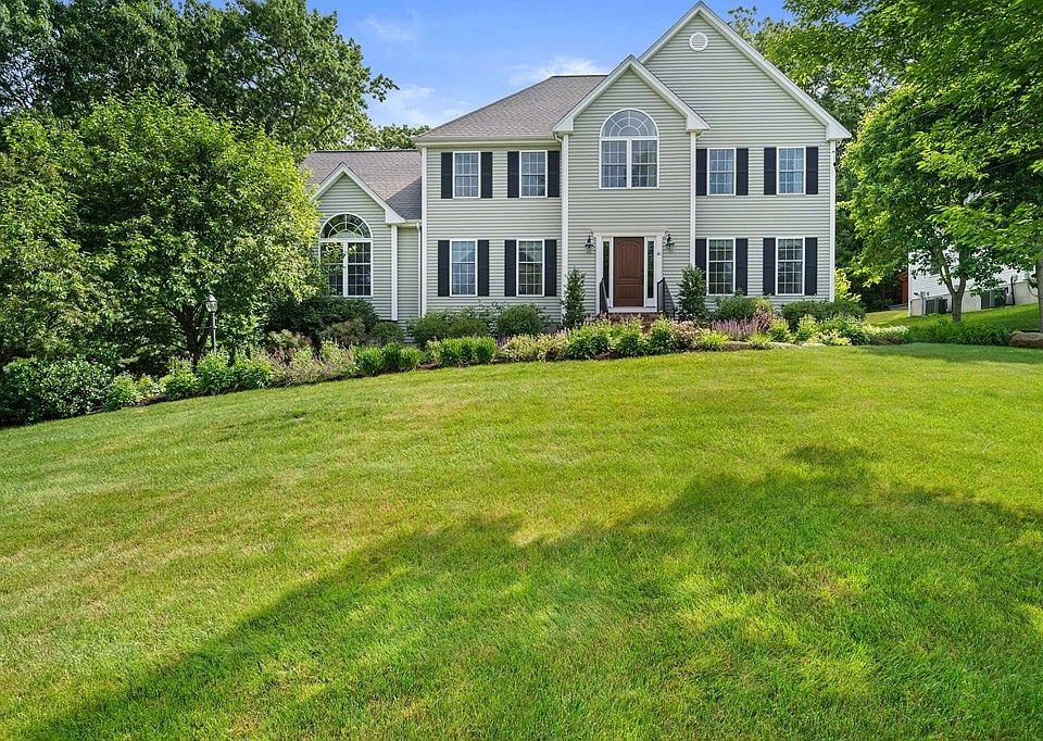 1st image of 61 Highridge Rd