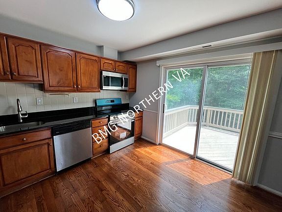 5th image of 5344 Anchor Ct