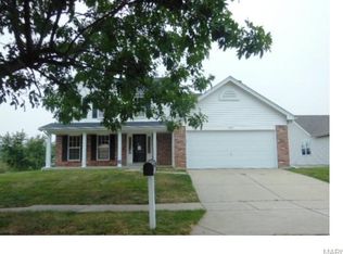 13121 Trees Edge Ct, Florissant, MO 63033