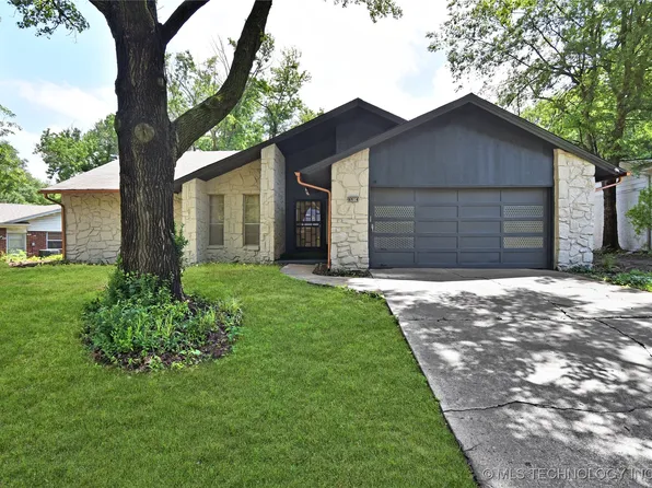 6914 E 73rd St, Tulsa, OK 74133