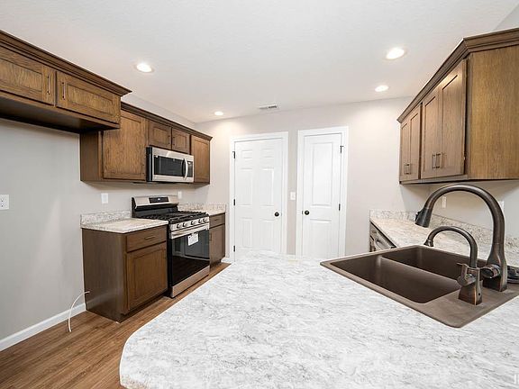 2nd image of 18320 Peregrine Dr