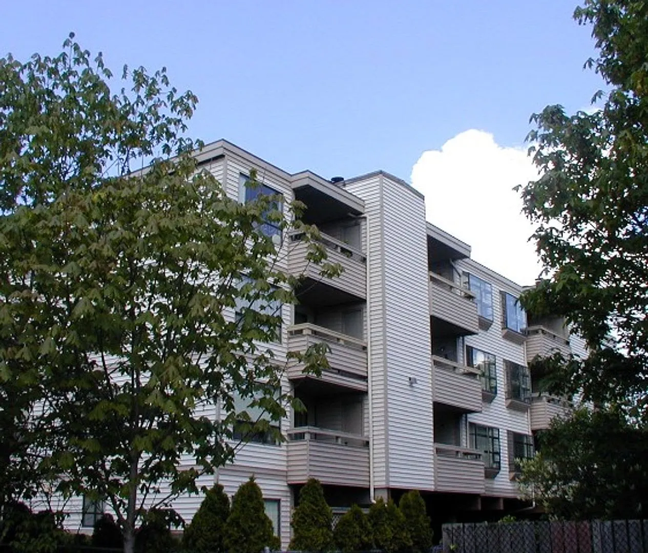 Northgate Vista Apartments — Photo 1