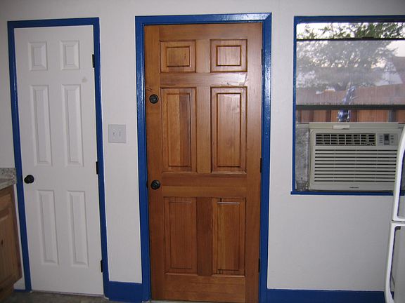 3rd image of 353 N Court Ave