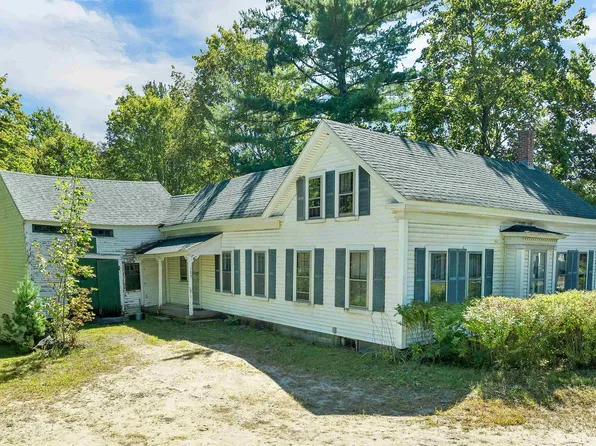 125-127 Center Street, Wolfeboro, NH 03894