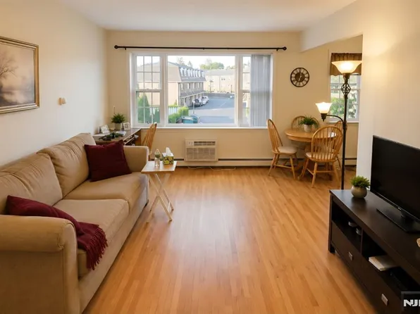 605 Grove Street #E4, Clifton, NJ 07013