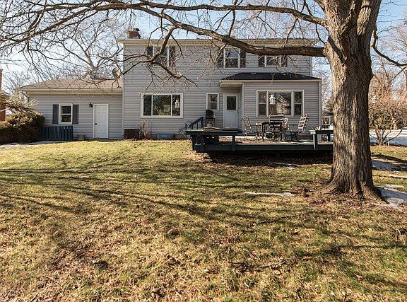 2nd image of 667 Garys Dr