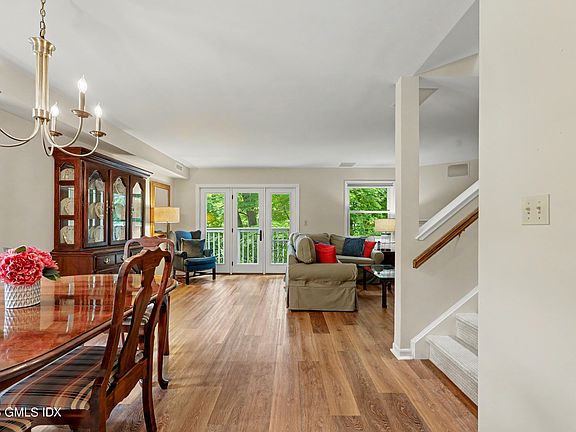 5th image of 351 Pemberwick Rd APT 503