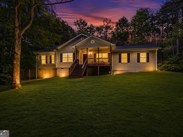16 Allatoona Woods Trl SE, Acworth, GA 30102