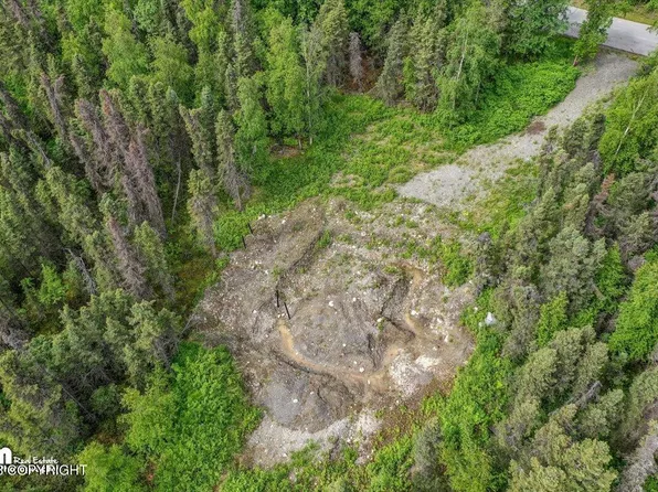 23838 Mountain Cir, Chugiak, AK 99567