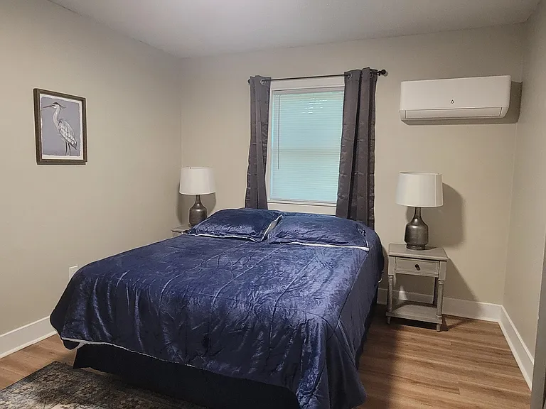 405 Blyth Rd — Photo 10