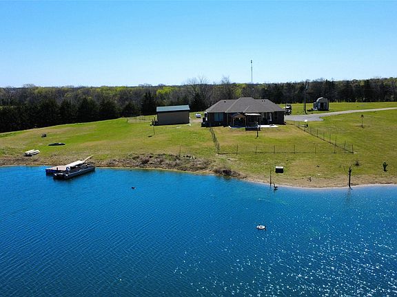 2nd image of 884 County Road 2900