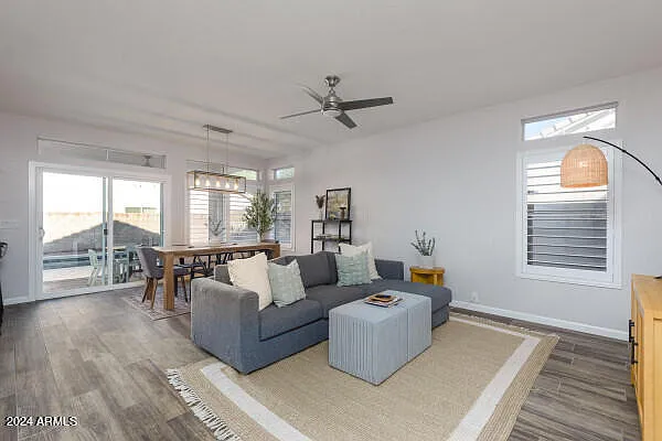 1568 E San Remo Ave — Photo 27