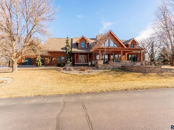 27106 Eagle Ridge Pl, Harrisburg, SD 57032