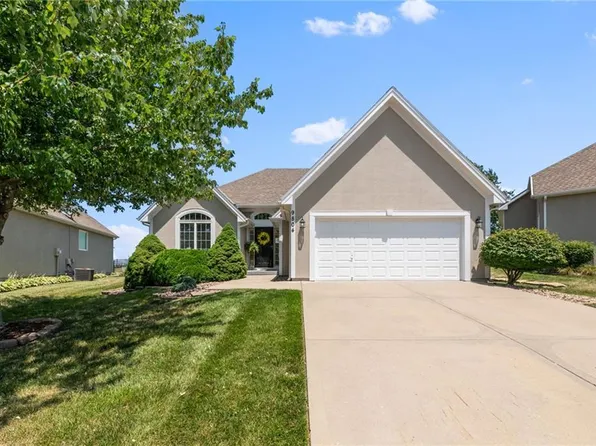 9804 NE 100th St, Kansas City, MO 64157