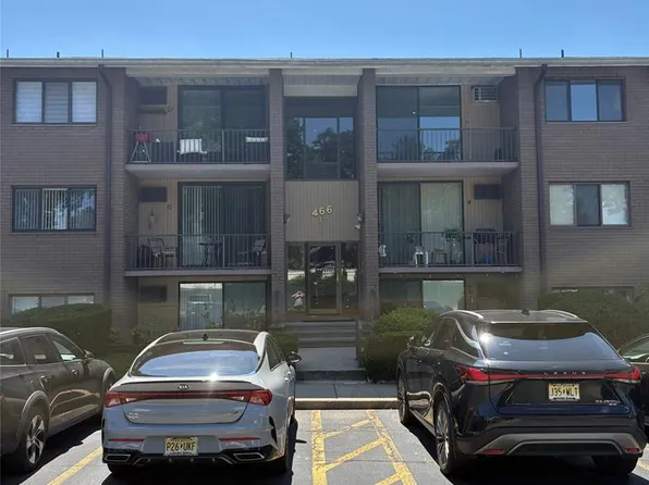 466 Liberty St APT 306, Little Ferry, NJ 07643
