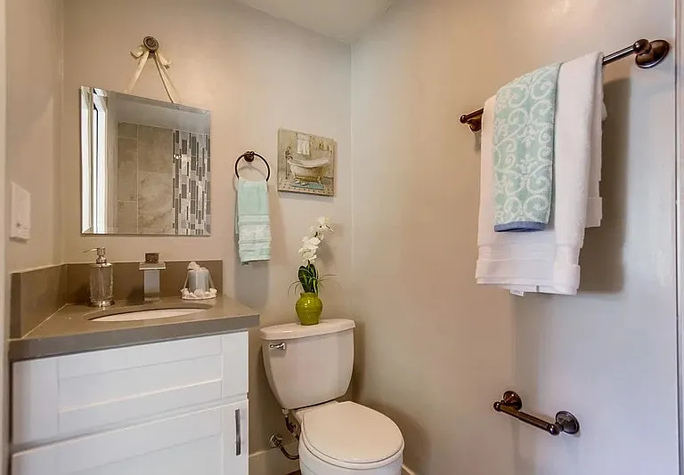 9145 Fanita Rancho Rd — Photo 9