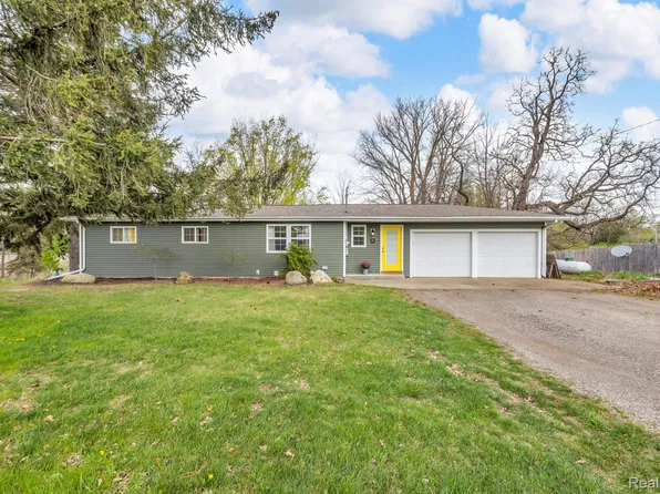 11050 Erie Rd, Parma, MI 49269