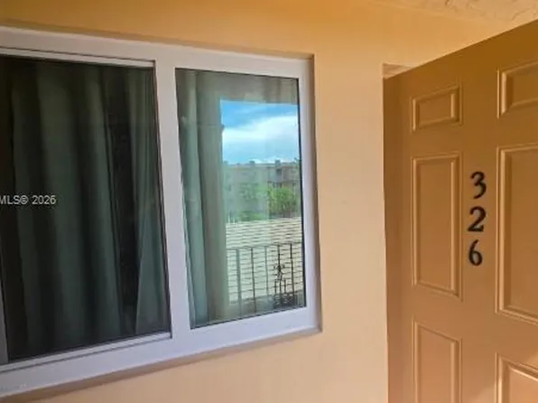 2145 Pierce St APT 326, Hollywood, FL 33020