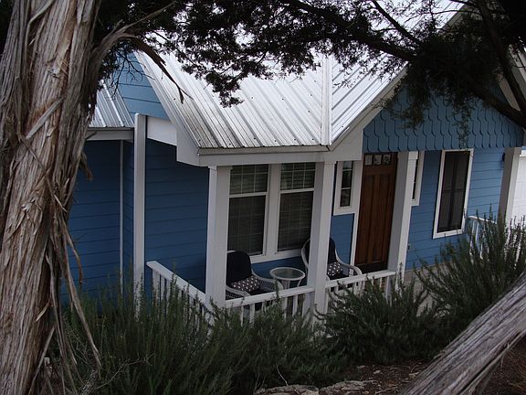 2nd image of 22036 Moulin Dr