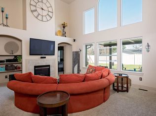 2928 N Sharon Ave, Meridian, ID 83646