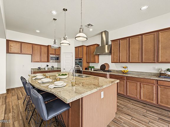 4th image of 19562 E WALNUT Road