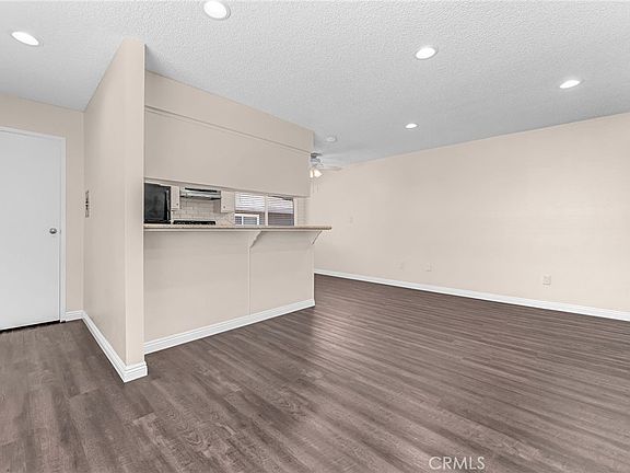 4th image of 128 Stillman Way APT 4