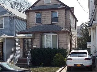 8504 60th Dr, Middle Village, NY 11379